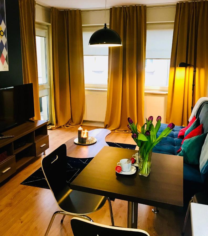 Apartamenty Teatralne Гожув-Велькопольски Экстерьер фото