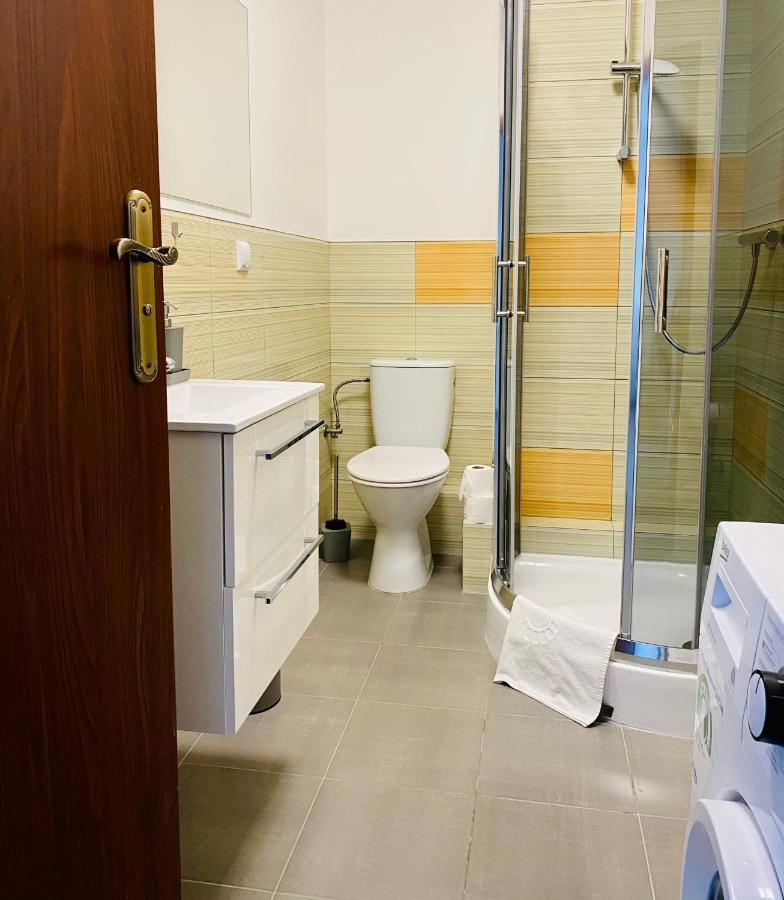 Apartamenty Teatralne Гожув-Велькопольски Экстерьер фото