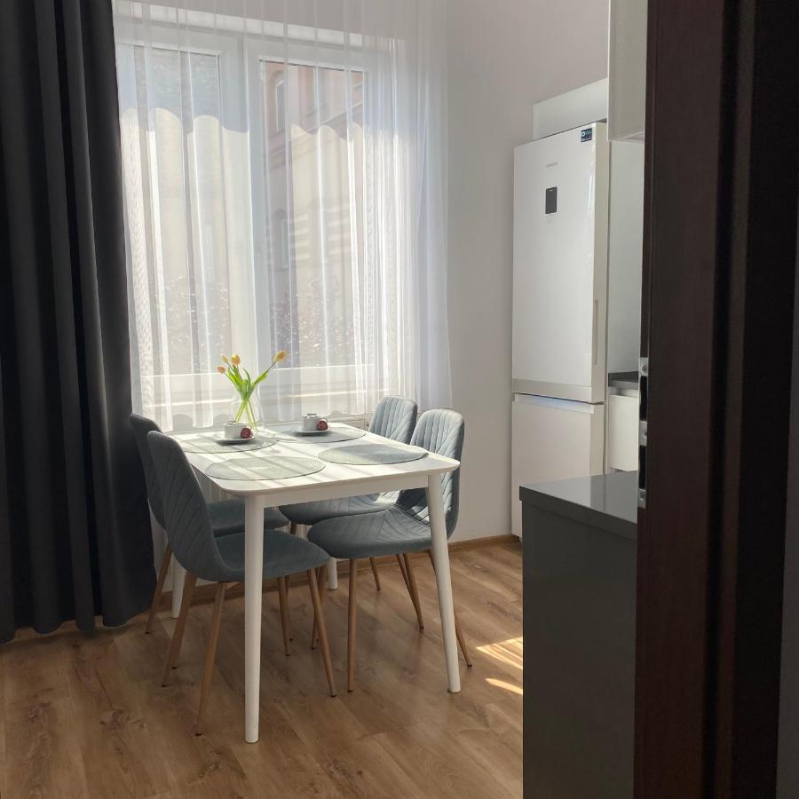 Apartamenty Teatralne Гожув-Велькопольски Экстерьер фото