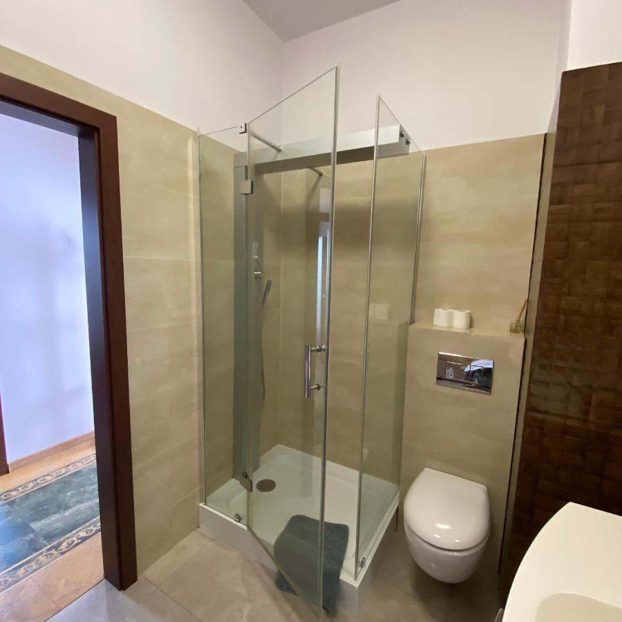 Apartamenty Teatralne Гожув-Велькопольски Экстерьер фото